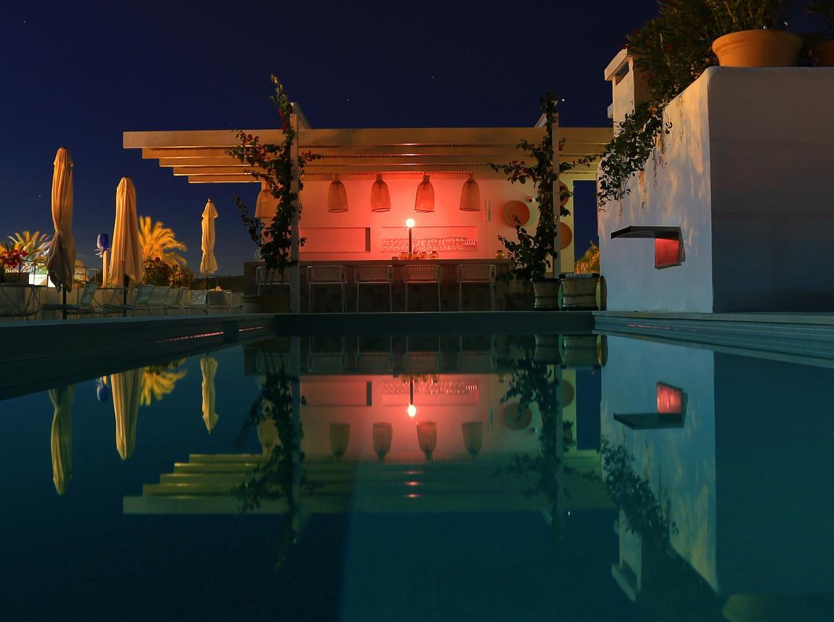 Gatzara Suites Santa Gertrudis Santa Gertrudis  ภายนอก รูปภาพ