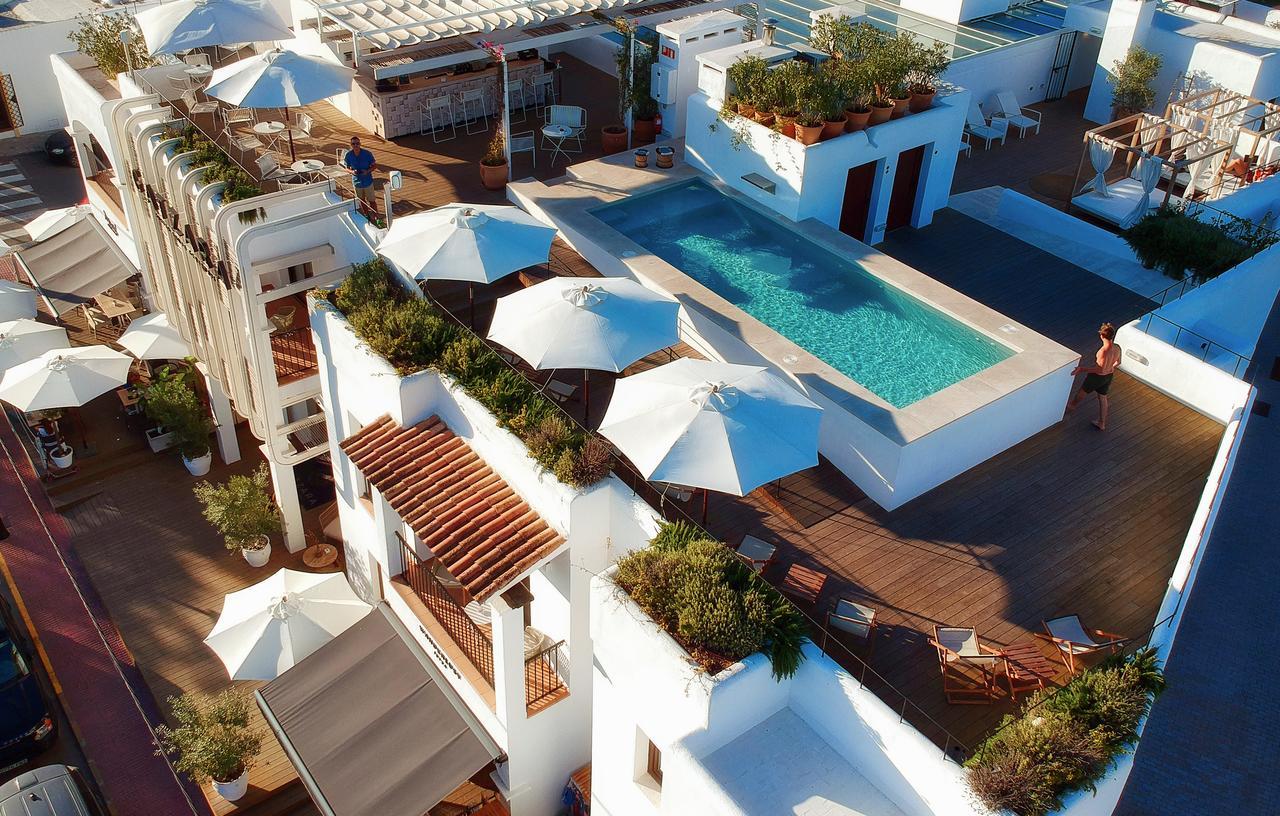 Gatzara Suites Santa Gertrudis Santa Gertrudis  ภายนอก รูปภาพ