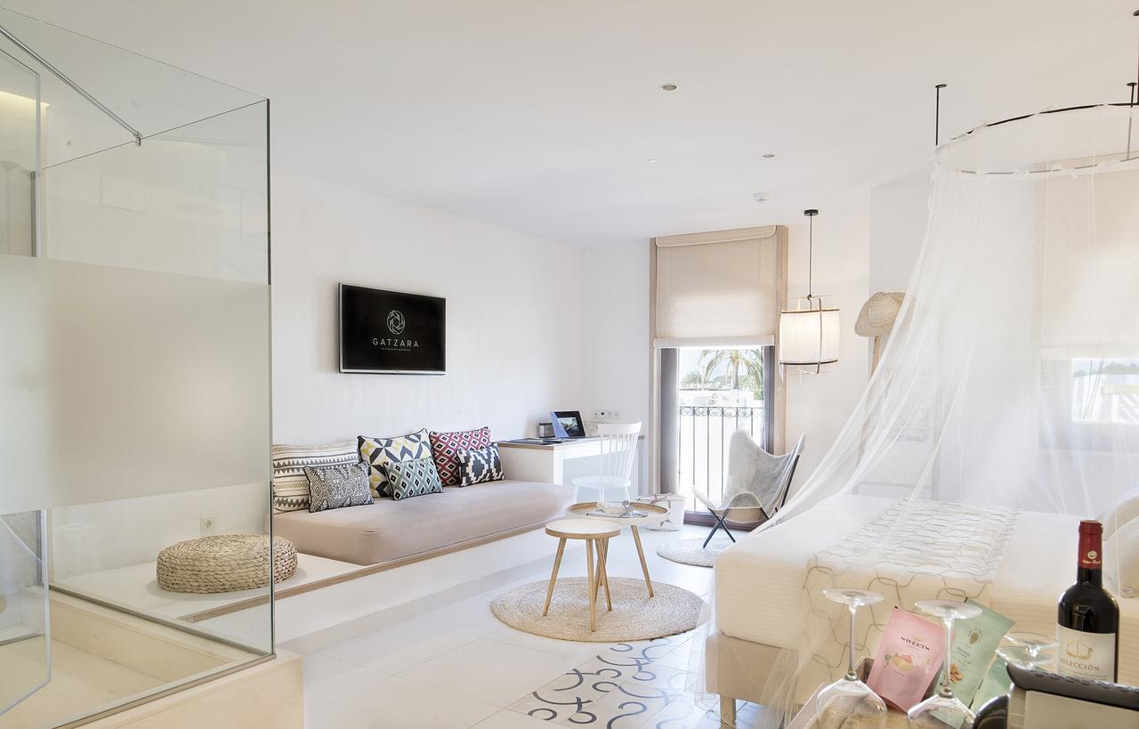 Gatzara Suites Santa Gertrudis Santa Gertrudis  ภายนอก รูปภาพ